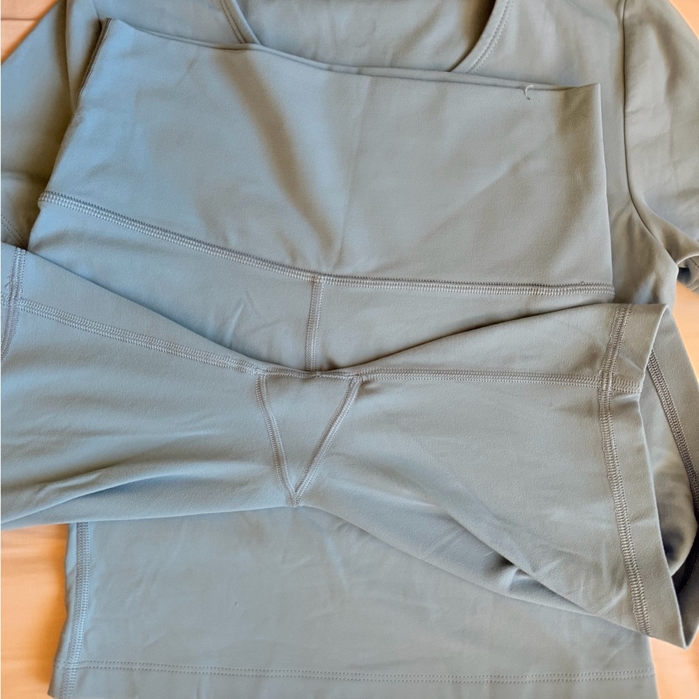 TNA Women's Light Blue Active Top - Picture 5 of 6